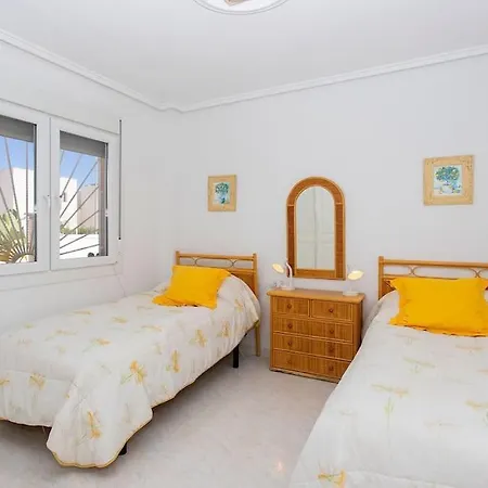 فيلة Ch Recorral La Marquesa Golf