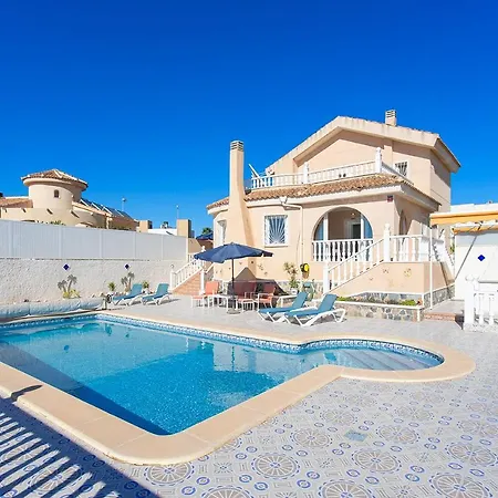 Ch Recorral La Marquesa Golf Villa *